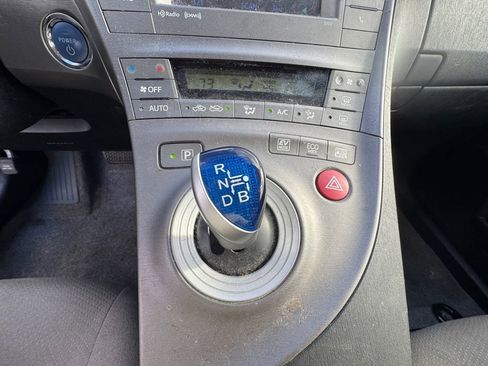 Used 2015 Toyota Prius One image 22