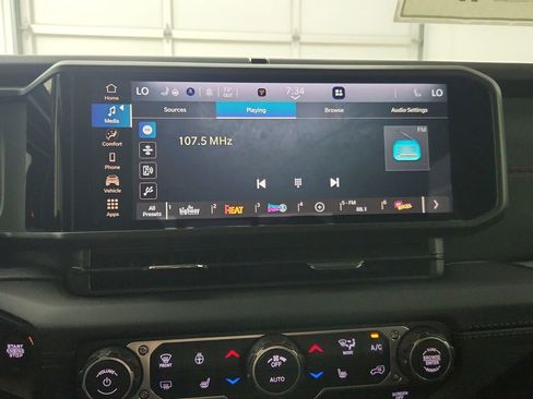 New 2026 Jeep Gladiator Rubicon AWD/4WD image 15