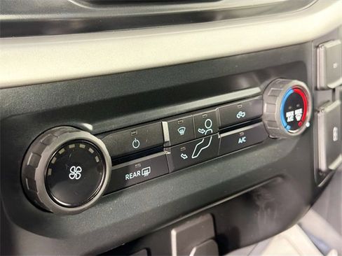 Used 2022 Ford F150 XLT w/ Trailer Tow Package image 14