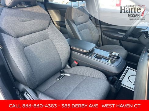 Certified 2023 Nissan Ariya FWD image 39