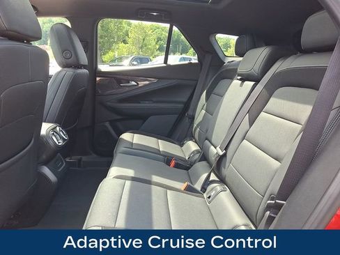Used 2024 Chevrolet Blazer EV LT AWD/4WD image 19