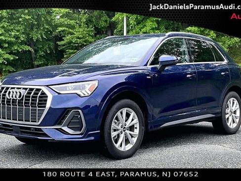 Used 2025 Audi Q3 2.0T Premium w/ Convenience Package AWD/4WD image 1