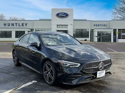 Used 2025 Mercedes-Benz CLA 250 4MATIC image 4