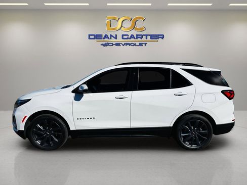 Used 2022 Chevrolet Equinox RS w/ RS Leather Package image 3