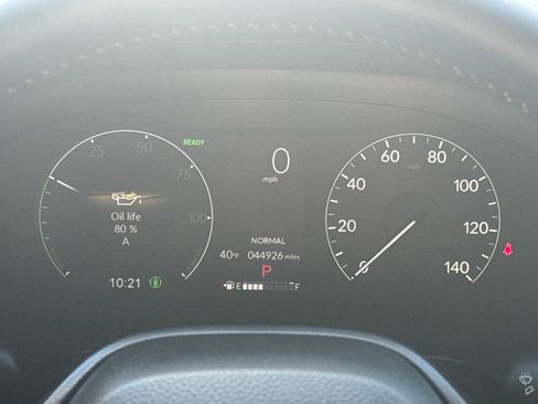 Used 2025 Honda CR-V Sport image 17