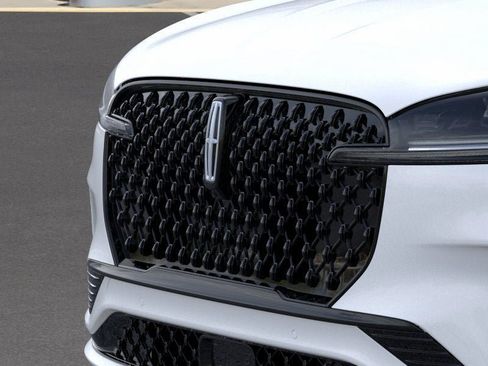 New 2026 Lincoln Aviator Reserve image 17