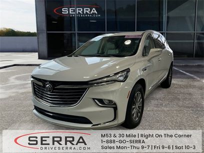 Used 2023 Buick Enclave Essence w/ Trailering Package, 5000 lbs.