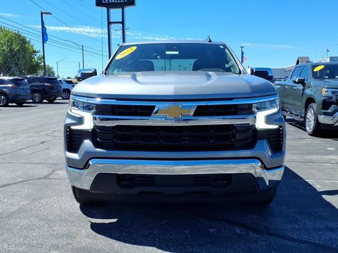 Used 2024 Chevrolet Silverado 1500 LT AWD/4WD image 2