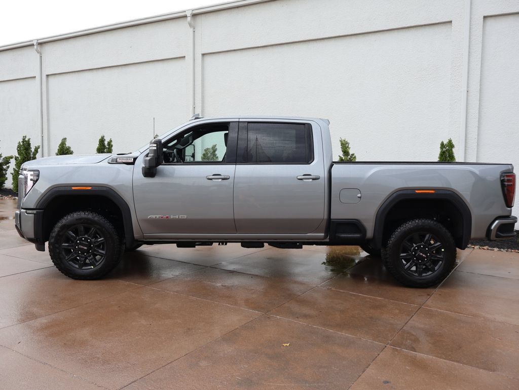 New 2026 GMC Sierra 2500 AT4 w/ AT4 Premium Plus Package AWD/4WD image 3