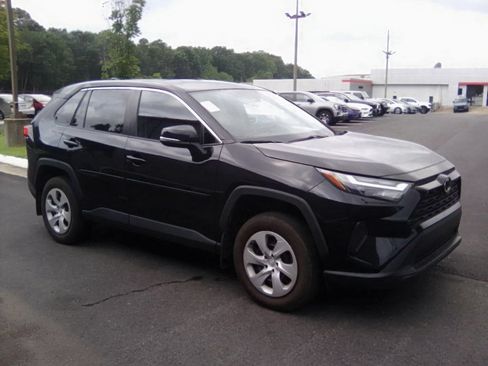 Used 2023 Toyota RAV4 LE FWD image 1