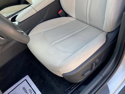 Used 2025 Hyundai Sonata SEL FWD image 24