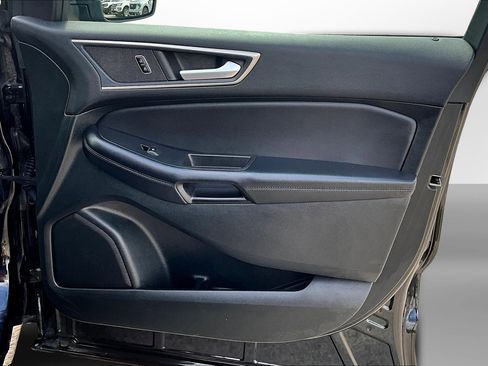 Used 2023 Ford Edge SEL w/ Convenience Package image 26