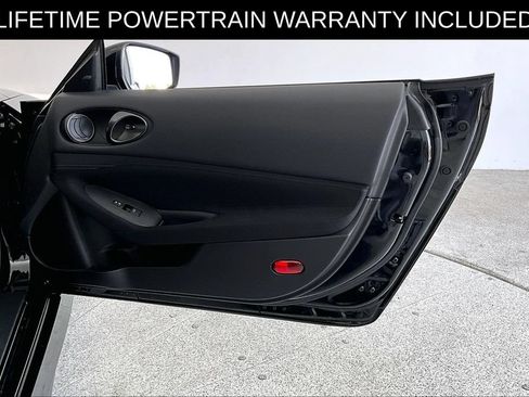 Used 2025 Nissan Z Sport w/ Floor Mat Package RWD image 26