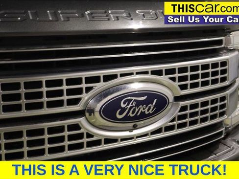 Used 2019 Ford F250 Platinum w/ Platinum Ultimate Package AWD/4WD image 11