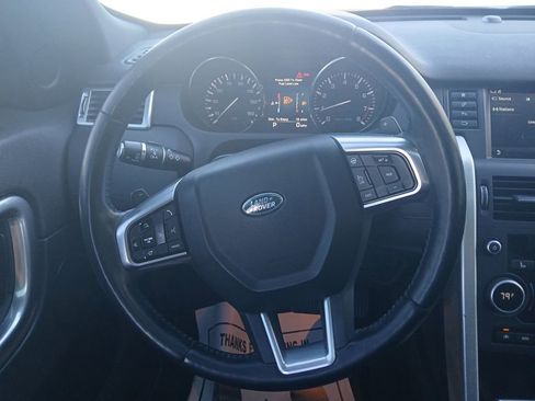 Used 2016 Land Rover Discovery Sport HSE image 14