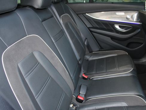 Used 2018 Mercedes-Benz E 63 AMG S image 15