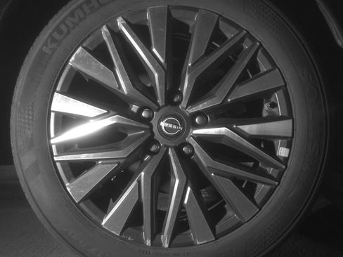 Used 2025 Nissan Altima 2.5 SV image 15