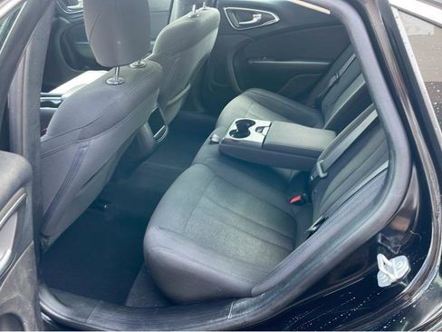 Used 2016 Chrysler 200 Limited FWD image 25