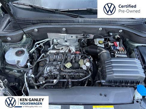 Used 2024 Volkswagen Atlas Peak Edition SE AWD/4WD image 10