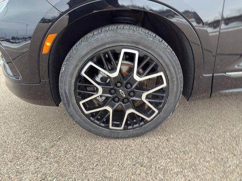 Used 2022 Chevrolet Blazer RS w/ Enhanced Convenience Package image 9