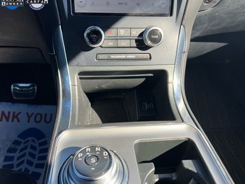 Used 2022 Ford Edge ST image 15