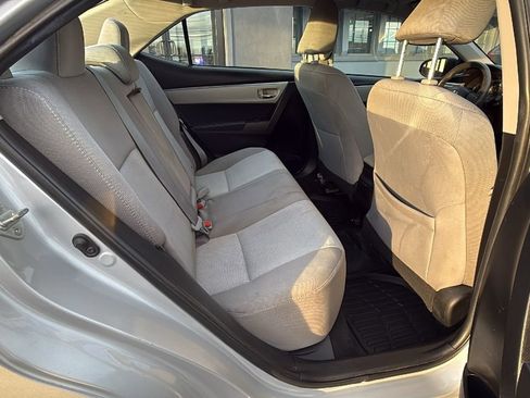 Used 2016 Toyota Corolla LE image 16