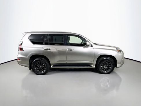 Certified 2020 Lexus GX 460 Premium w/ Premium Package image 4
