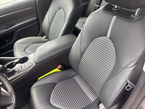 Used 2024 Toyota Camry SE FWD image 24