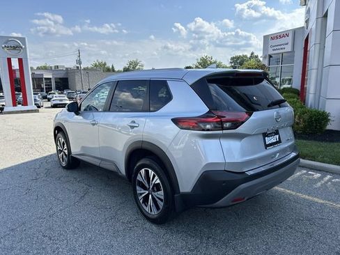 Certified 2023 Nissan Rogue SV w/ SV Premium B Package AWD/4WD image 6