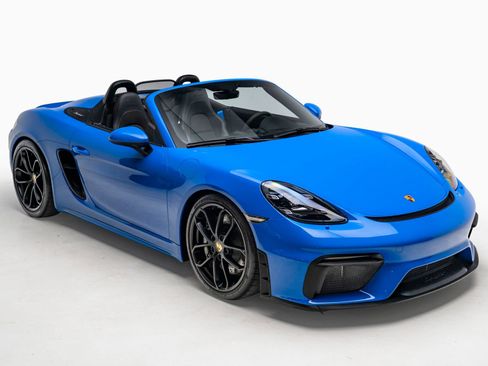 Used 2023 Porsche 718 Boxster Spyder w/ Light Design Package RWD image 6