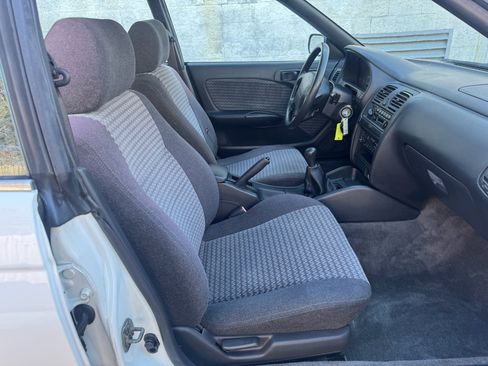 Used 1999 Subaru Legacy Wagon image 19