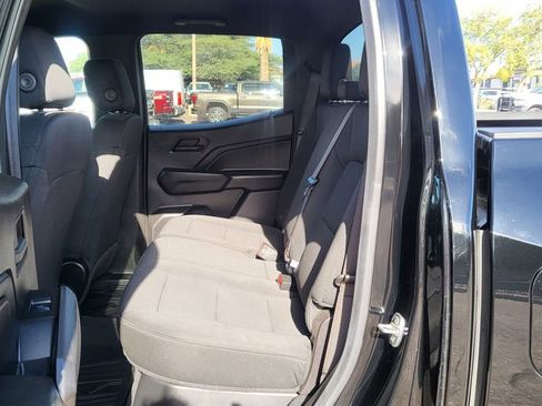 Used 2024 Chevrolet Colorado W/T RWD image 21