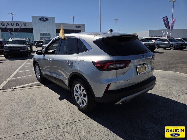 Certified 2023 Ford Escape Active FWD image 5
