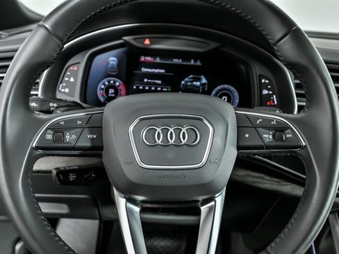 Used 2020 Audi Q8 Prestige AWD/4WD image 24