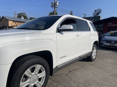 Used 2015 GMC Terrain SLE FWD image 8