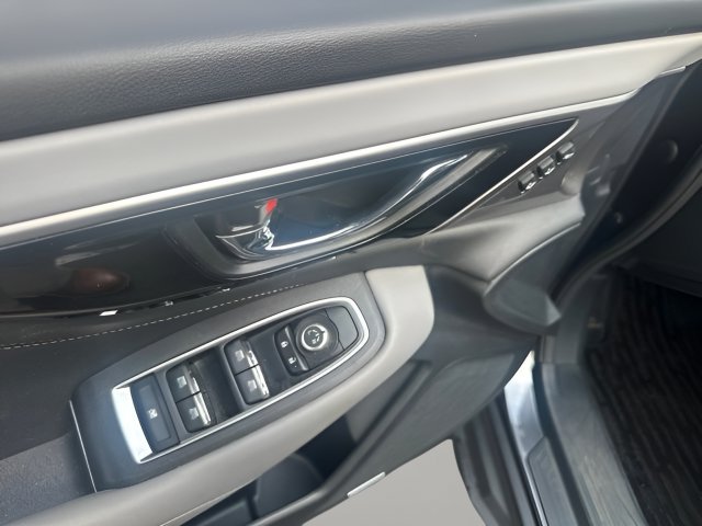 Used 2022 Subaru Outback Limited AWD/4WD image 6