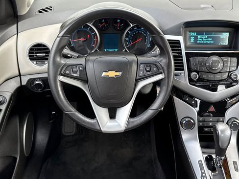 Used 2011 Chevrolet Cruze LT image 15
