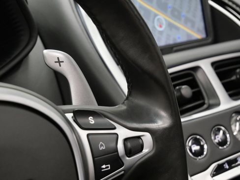 Used 2019 Aston Martin DB11 Volante image 25