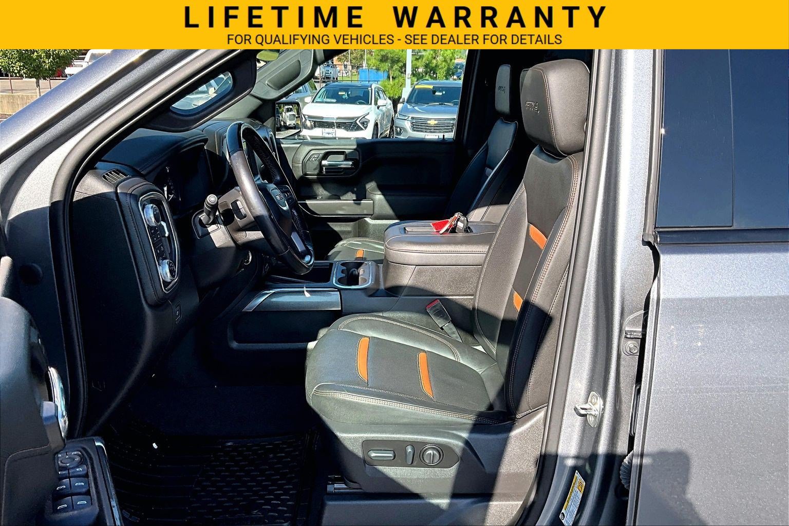 Certified 2022 GMC Sierra 1500 AT4 w/ AT4 Carbonpro Edition AWD/4WD image 21