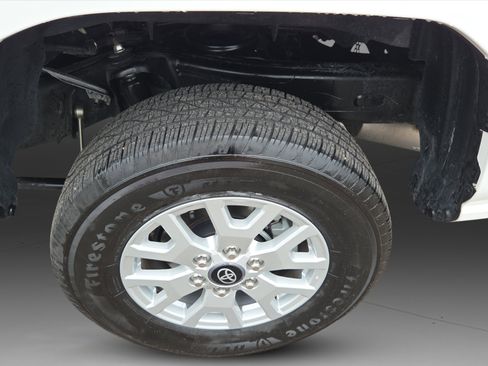 Used 2024 Toyota Tacoma SR5 image 29