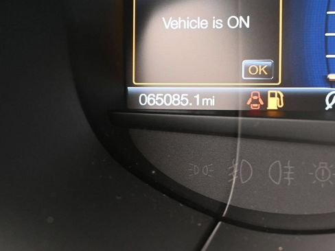 Used 2022 Ford Edge Titanium w/ Equipment Group 301A AWD/4WD image 21