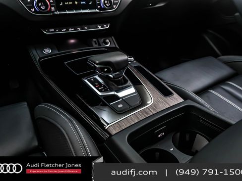 Used 2024 Audi Q5 e Prestige image 6