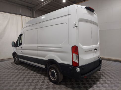 Used 2024 Ford Transit 250 148 High Roof RWD image 2