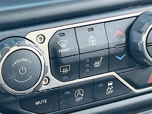 Certified 2022 Jeep Wrangler Unlimited Sport image 20