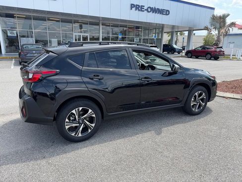 Used 2025 Subaru Crosstrek 2.0i Premium AWD/4WD image 3