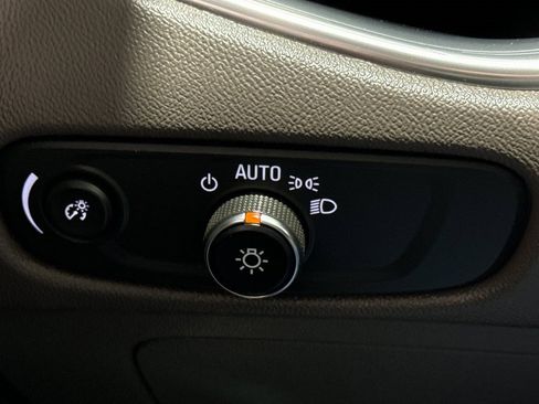 Used 2019 Chevrolet Malibu LT image 35