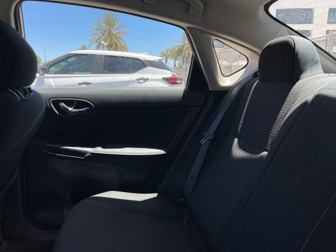 Used 2019 Nissan Sentra S FWD image 8