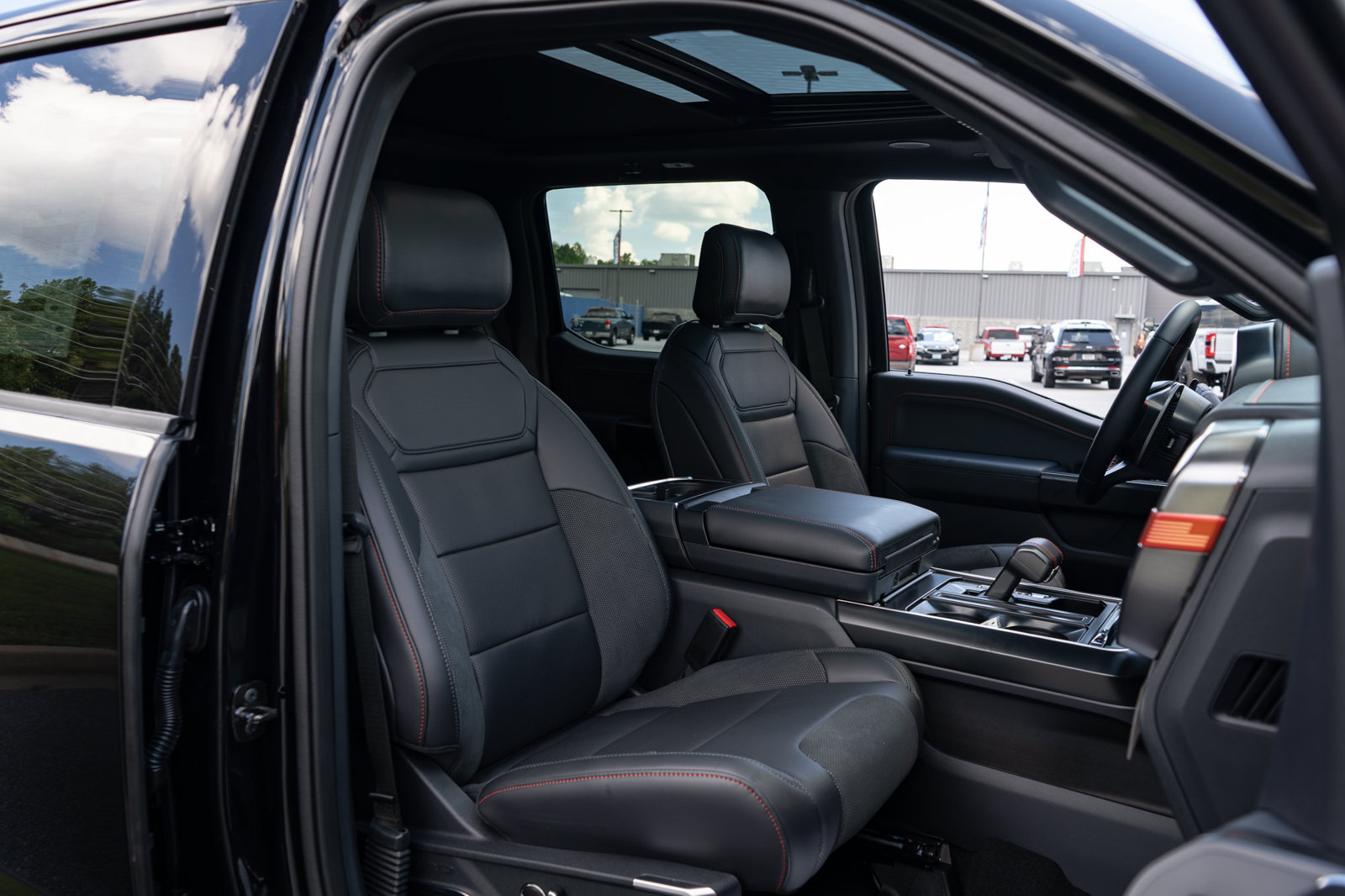 New 2026 Ford F150 Raptor AWD/4WD image 50