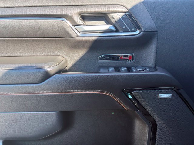 Used 2022 GMC Sierra 1500 AT4 w/ AT4 Preferred Package AWD/4WD image 23