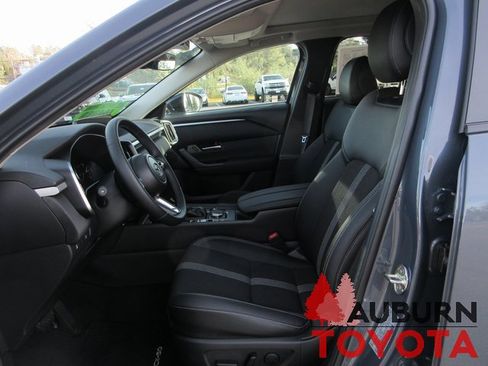 Used 2025 MAZDA CX-50 AWD 2.5 S w/ Premium Package image 13